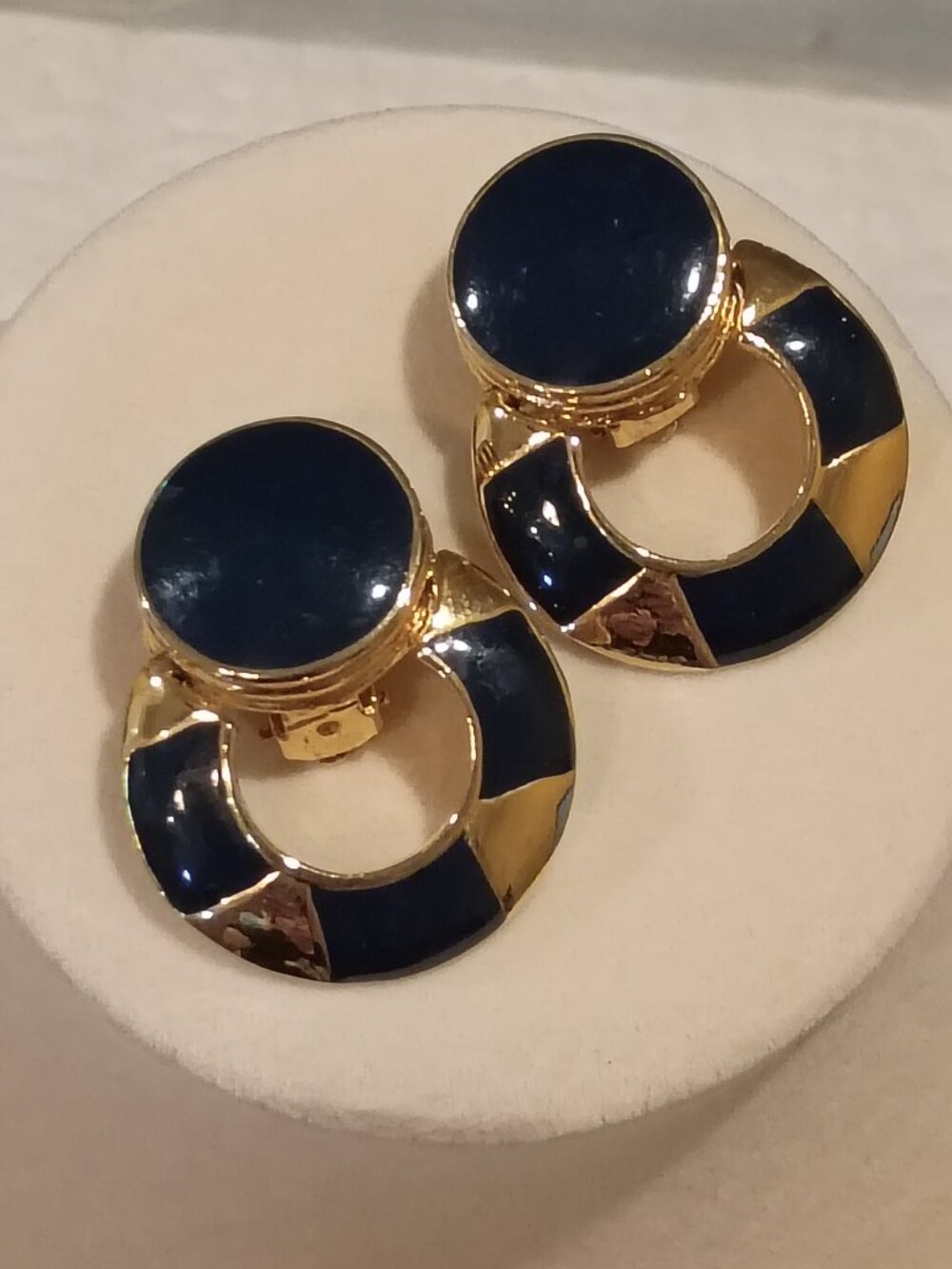 Vintage Black Enamel Goldtone Doorknocker Earrings Clips Fabulous 80s Statement